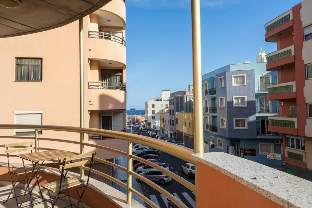 El Medano Cerca Del Mar Apartment Exterior photo